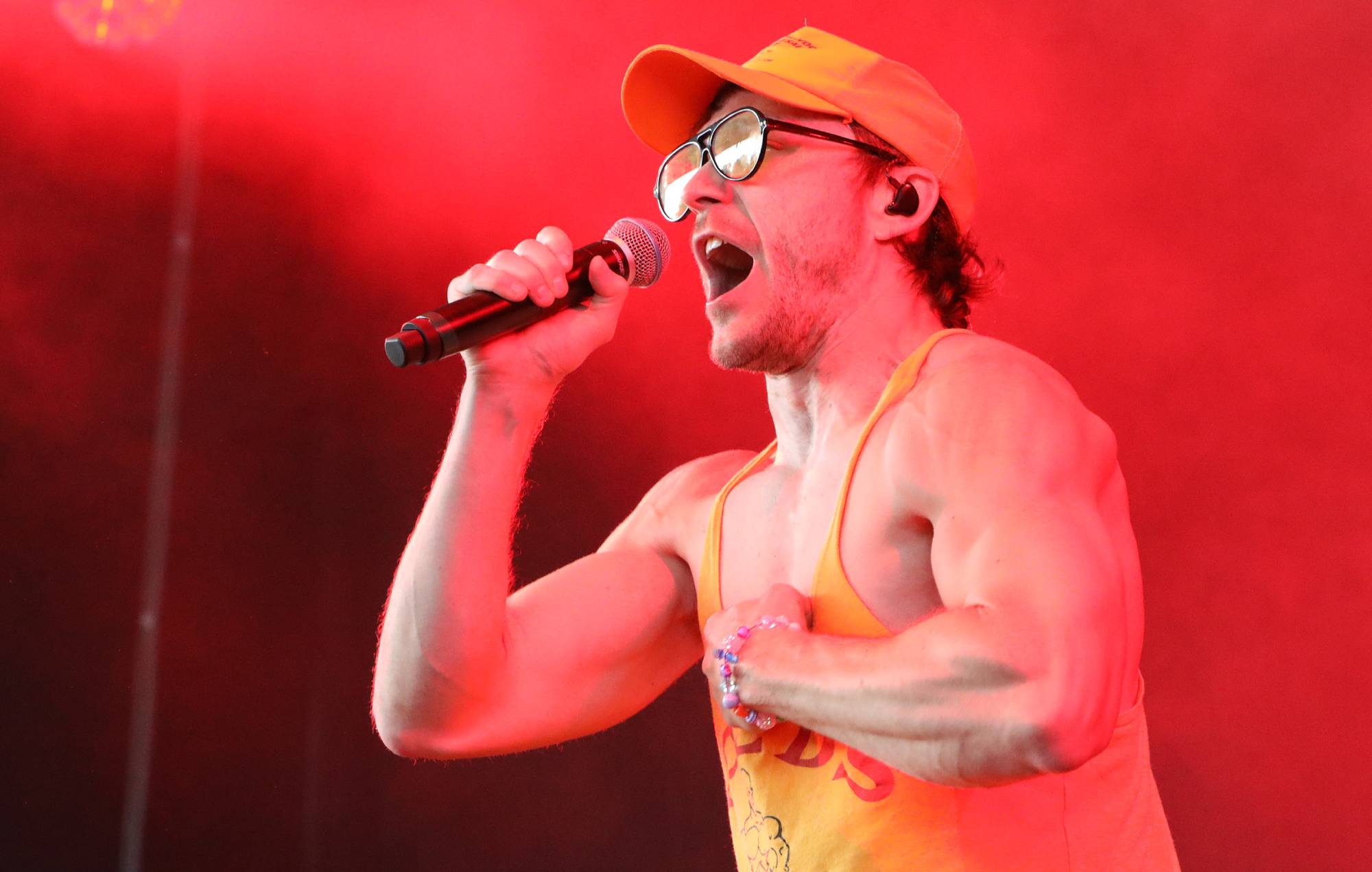 Тоні Вольскі з The Armed кажа, што ананімнасць гурта ніколі не была "загадкай, якую трэба разгадаць"