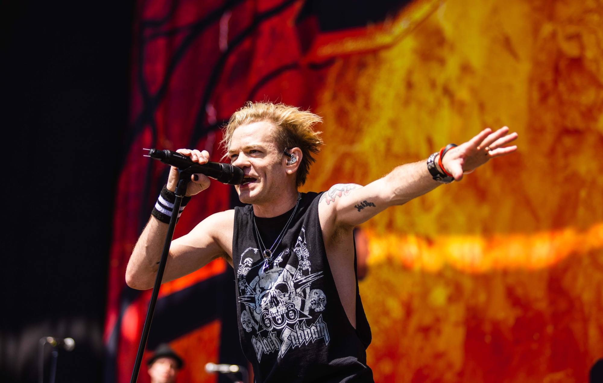 Дэрыка Уіблі з Sum 41 выпісалі з бальніцы пасля заражэння пнеўманіяй