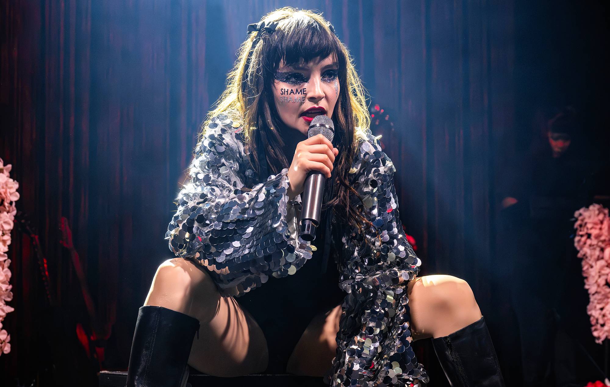 «Гэта нарадзілася з рэчаў, якія я не мог напісаць на Chvrches»