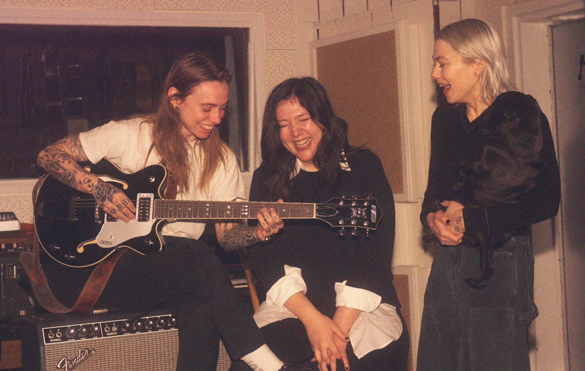 Раскрытыя падрабязнасці фірмовай гітары Boygenius Gretsch