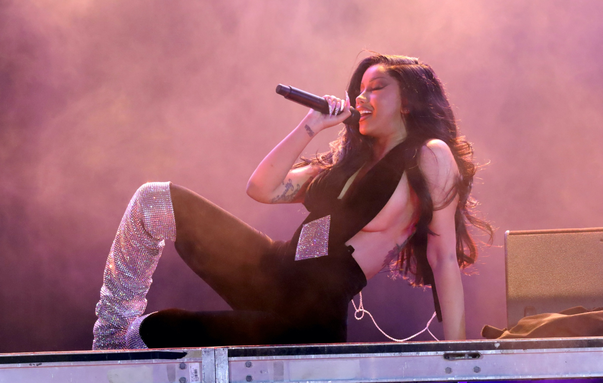 Cardi B кажа, што яна выпускае свой другі альбом у гэтым годзе