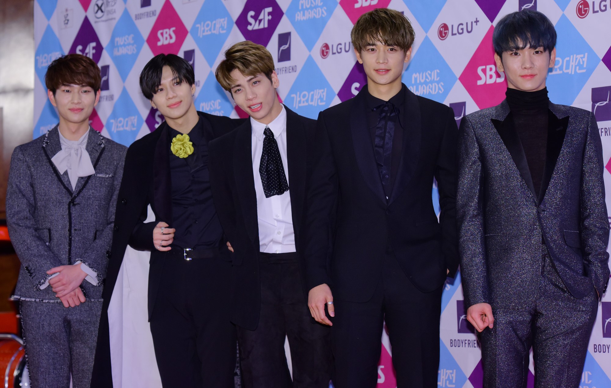 SHINee успамінаюць нябожчыка Джонхёна падчас канцэрту ў Інчхоне
