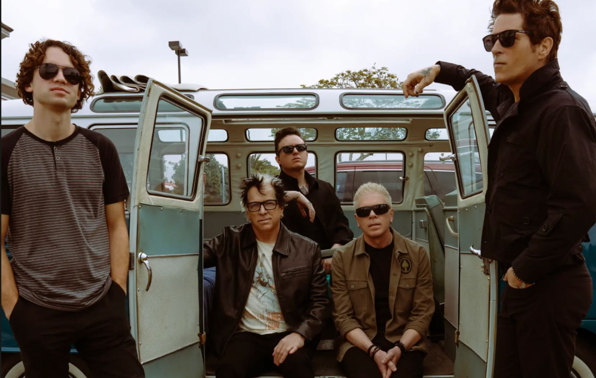 The Offspring анансуюць новы альбом "Supercharged" з энергічным сінглам "Make It All Right"