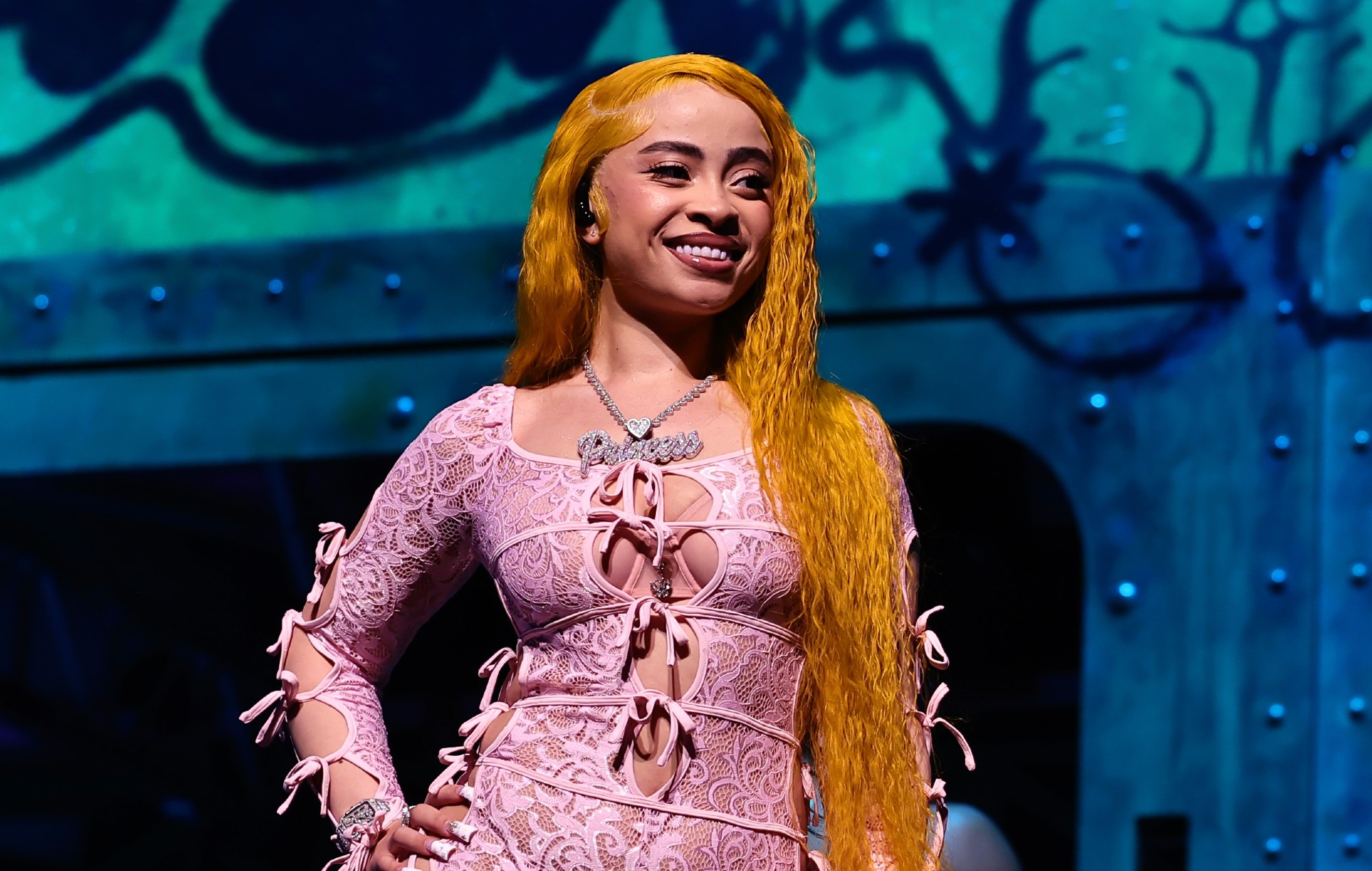 Ice Spice пацвярджае дату выхаду "Y2K", дзеліцца новымі датамі тура