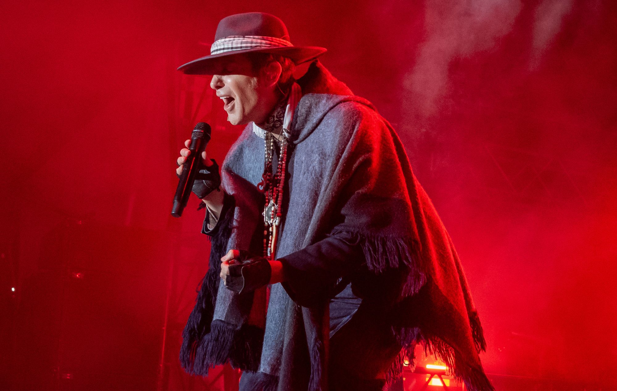 Jane's Addiction аб'яўляюць аб перапынку і адмяняюць тур "з-за праблем з псіхічным здароўем Пэры Фарэла"