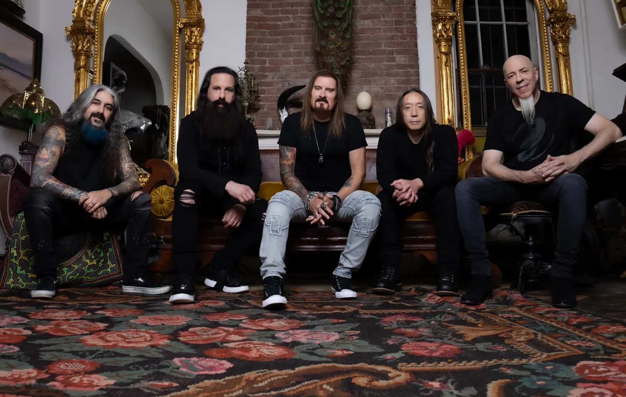 Dream Theater анансуюць новы альбом "Парасомнія", выпускаюць новую песню