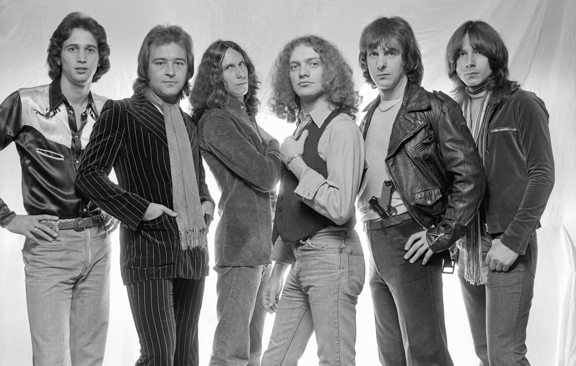 Бубнач-замежнік не пойдзе на ўступны канцэрт у Rock Hall, сцвярджаючы, што яго жонку не запрасілі на чырвоную дарожку