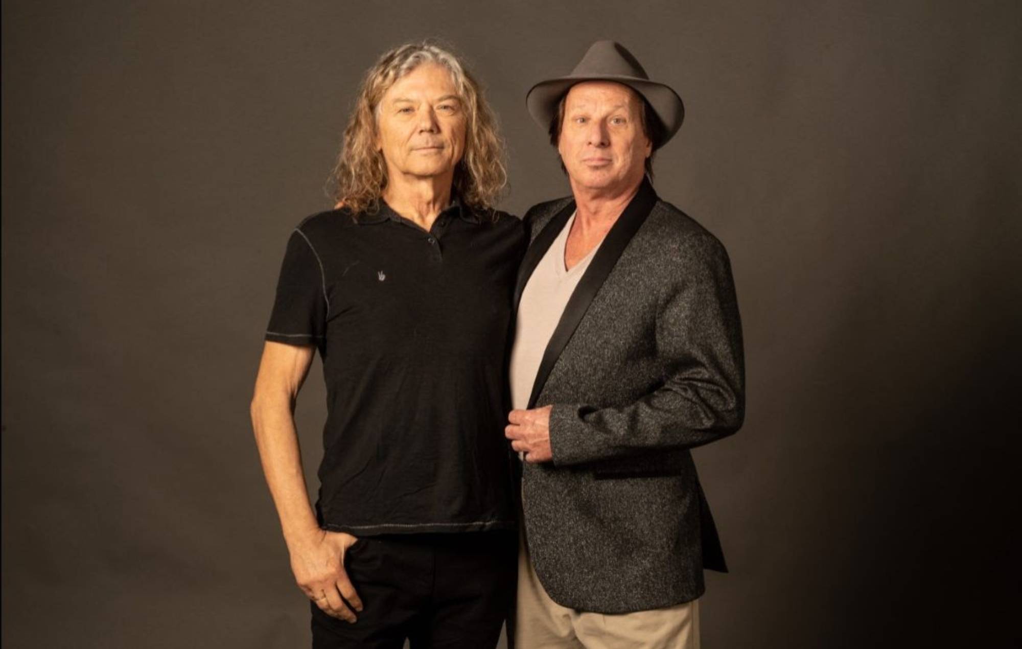 Джэры Харысан з Talking Heads і Адрыян Бел'ю з King Crimson абвяшчаюць тур "Remain In Light" у 2025 годзе па Вялікабрытаніі і Еўропе