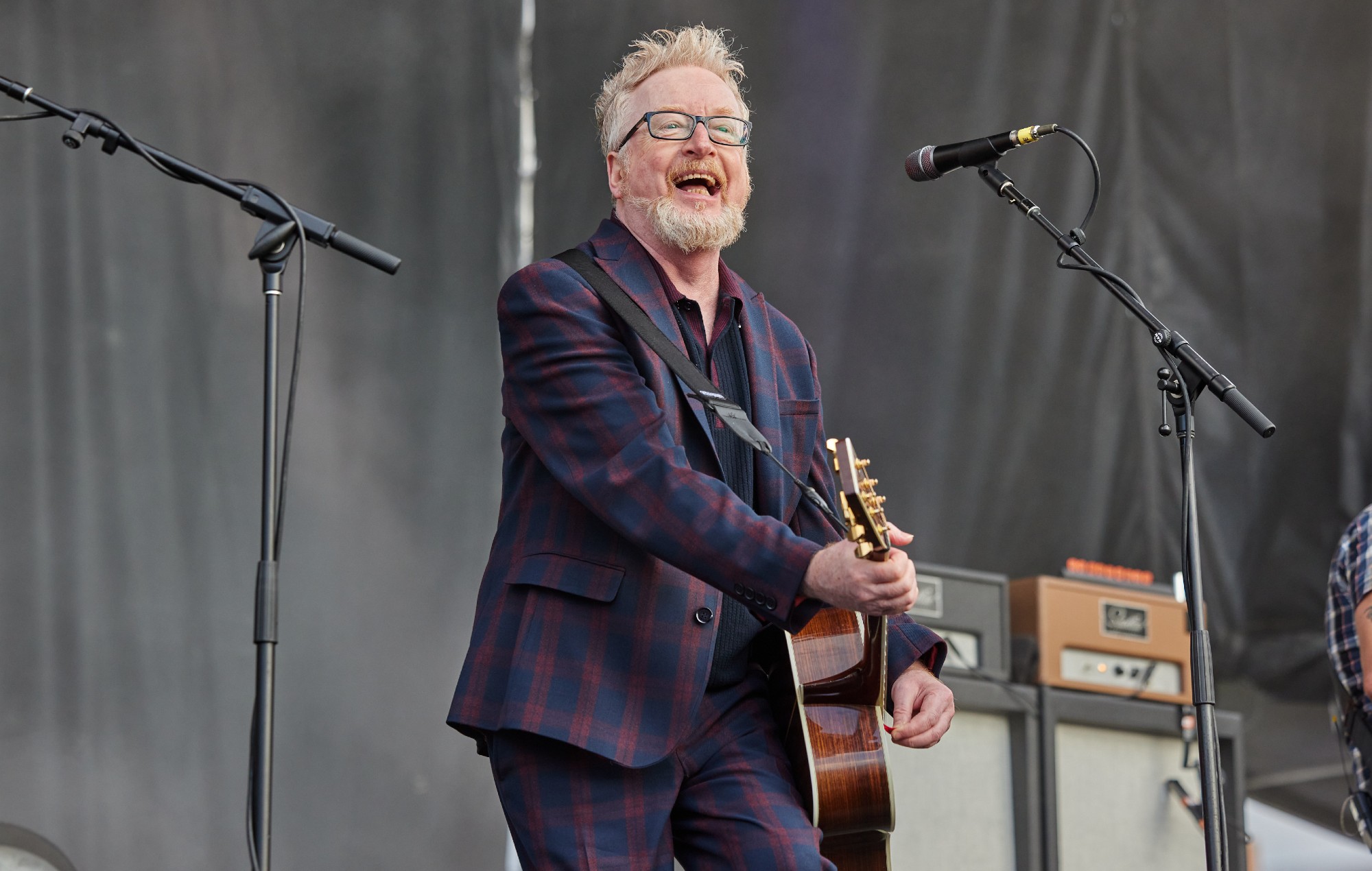 Flogging Molly выявіла, што Дэйв Кінг знаходзіўся ў коме на працягу двух тыдняў пасля пакуты з кровазліццём у мозгу