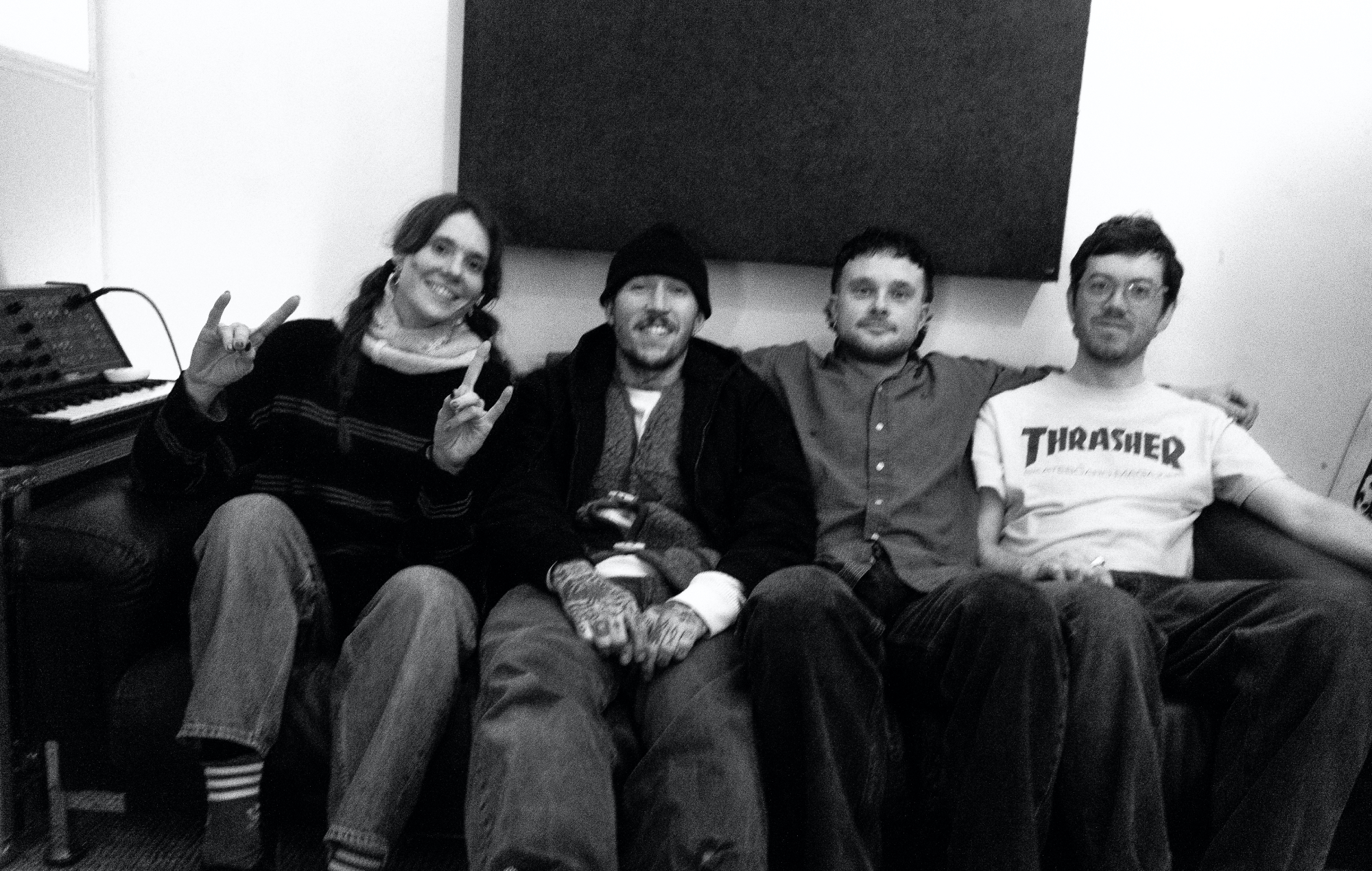 Мяккая гульня і Кейт Нэш распавядаюць пра свае гуллівыя і "вельмі брытанскі" новы калабальны "Slushy"