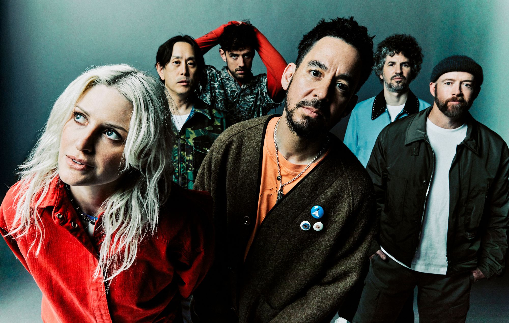 Слухайце выбуховы выбухны сінгл Linkin Park "Уверх знізу"