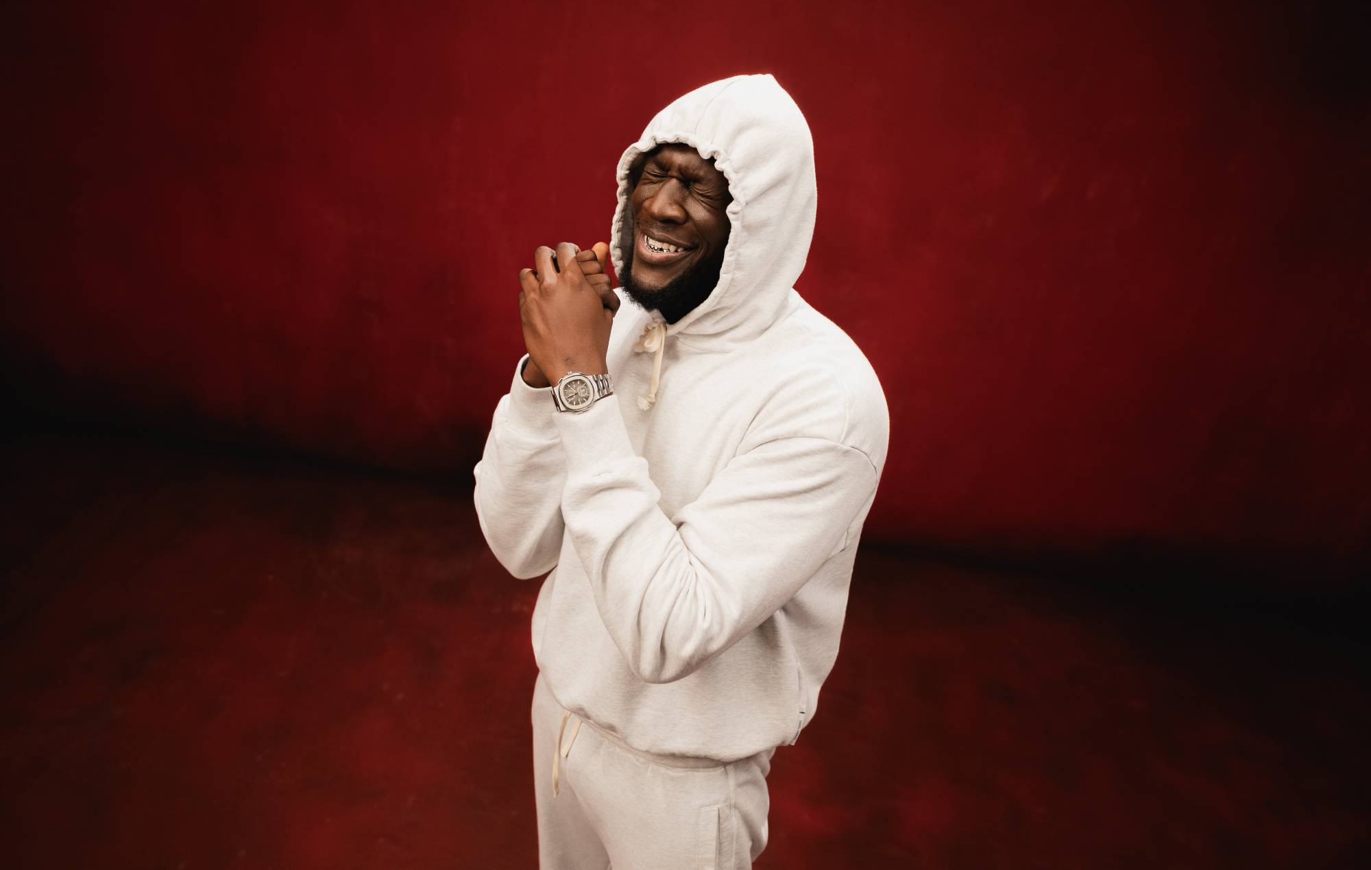 Паслухайце, што Stormzy's New Freestyle Single "Прабачце Рэйч!"