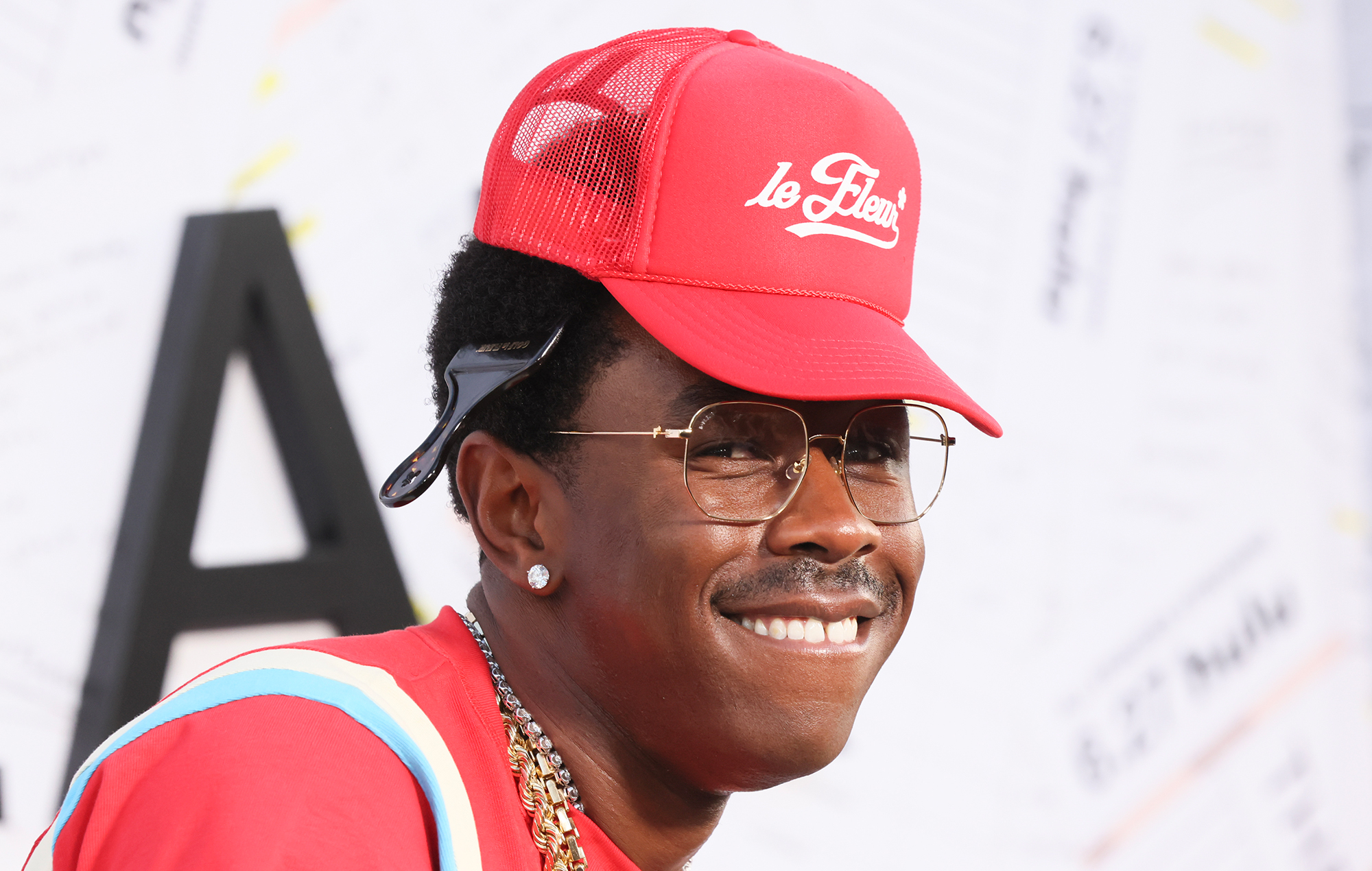 Тайлер, Творца - "Не націскай шклянку"