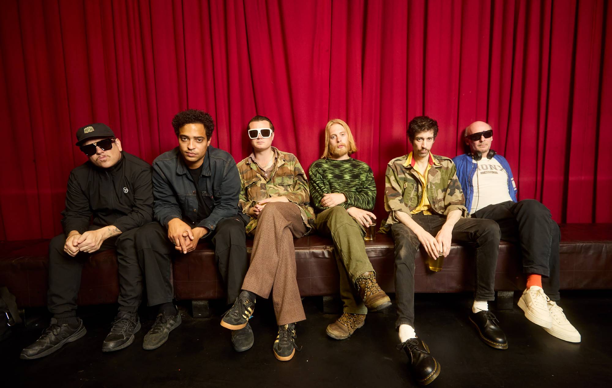 Слухайце электрыфікацыю новага сінгла "Yakuza" Wharmduscher - з рэміксамі Дэвіда Холмса і прысягі