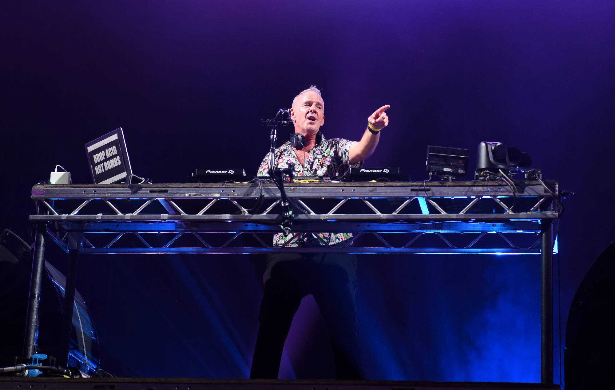 Fatboy Slim абвяшчае 2026 "Кіслаты бальны пакой" у Вялікабрытаніі