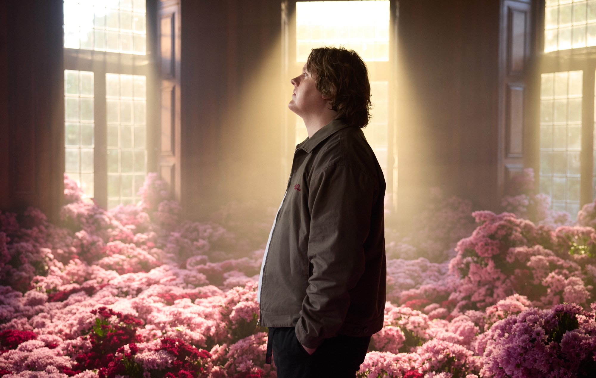 Lewis Capaldi абвяшчае пра велізарны тур па Вялікабрытаніі і Ірландыі