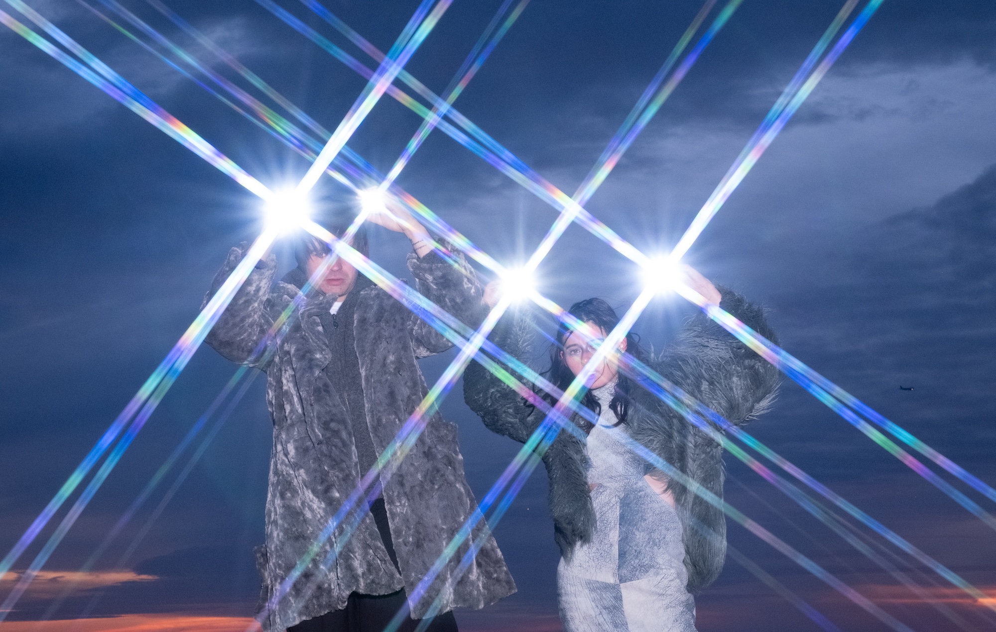 Вада з вашых вачэй - агляд альбома "Гэта цудоўнае месца"