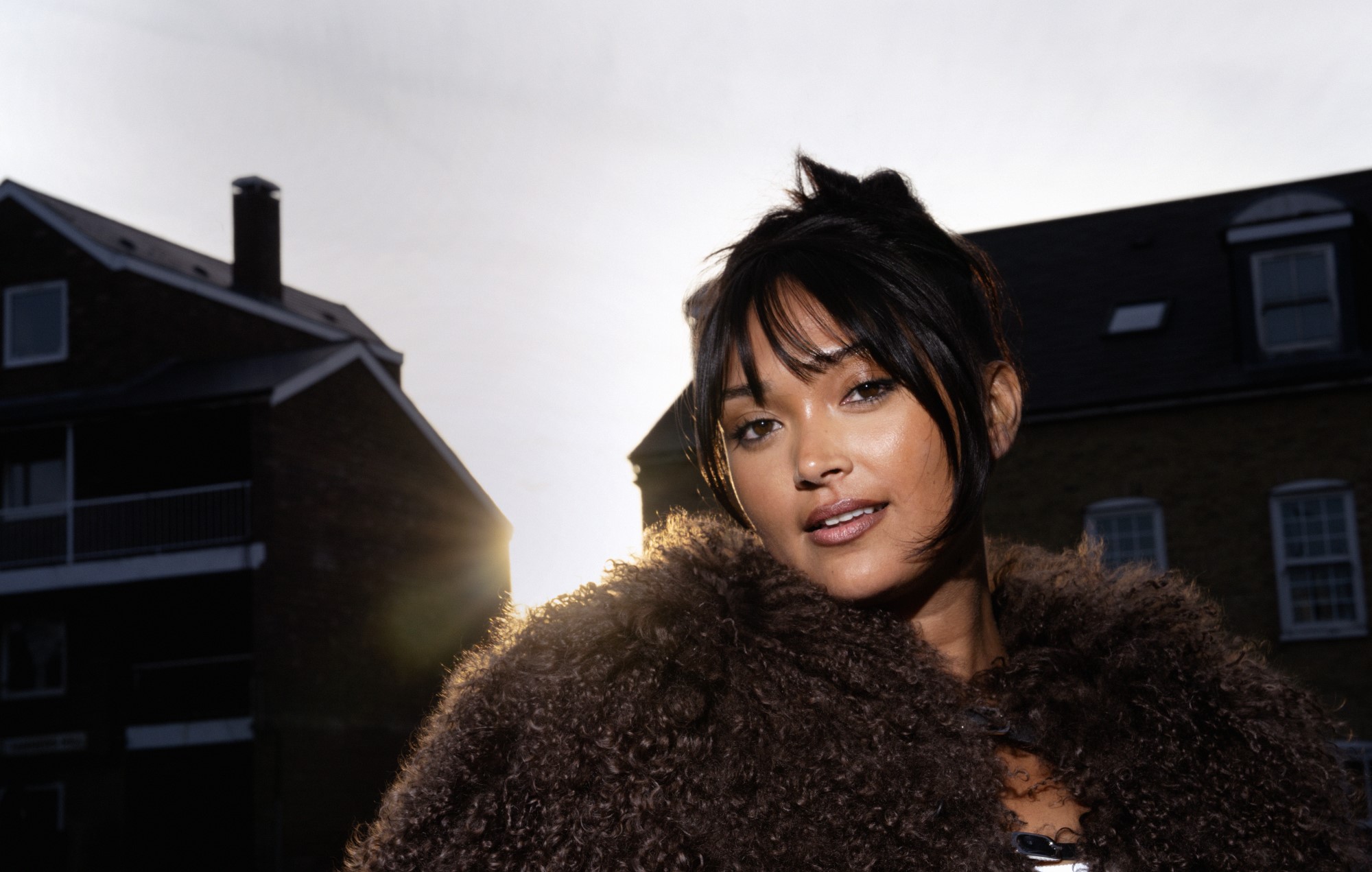 Joy Crookes на новым альбоме "Juniper" і адкрыццё "самай самай прагульнай формы" сябе