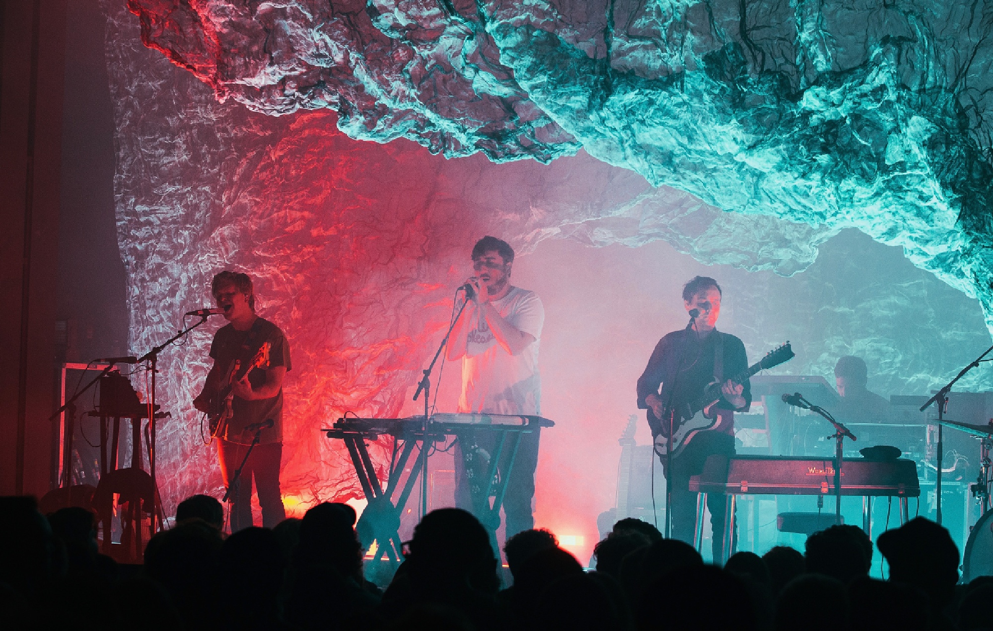 Глядзіце, як Grizzly Bear уз'яднаецца для першага жывога шоу за шэсць гадоў