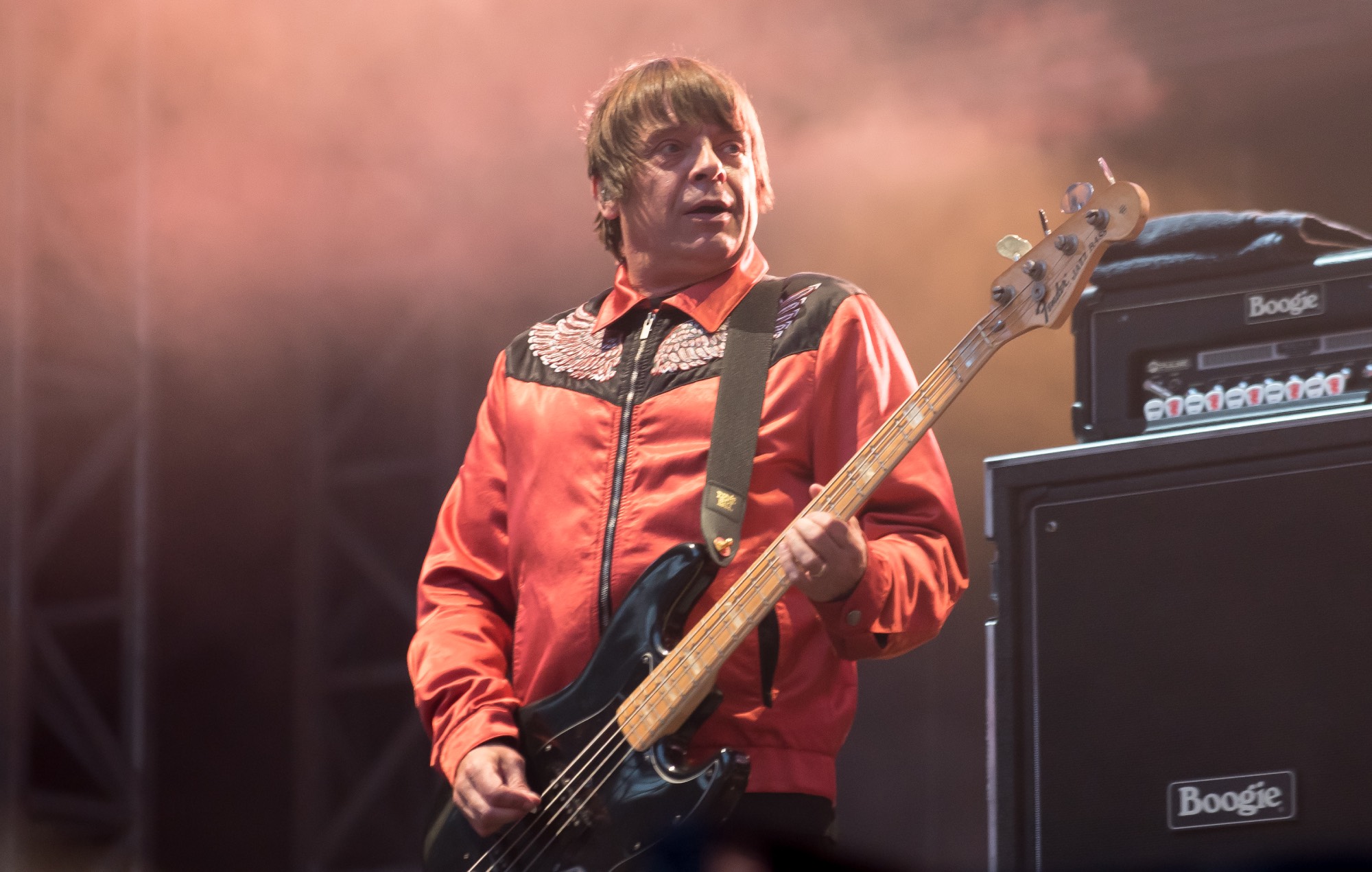 Глядзіце кадры з апошніх канцэртаў Мані з The Stone Roses і Primal Scream