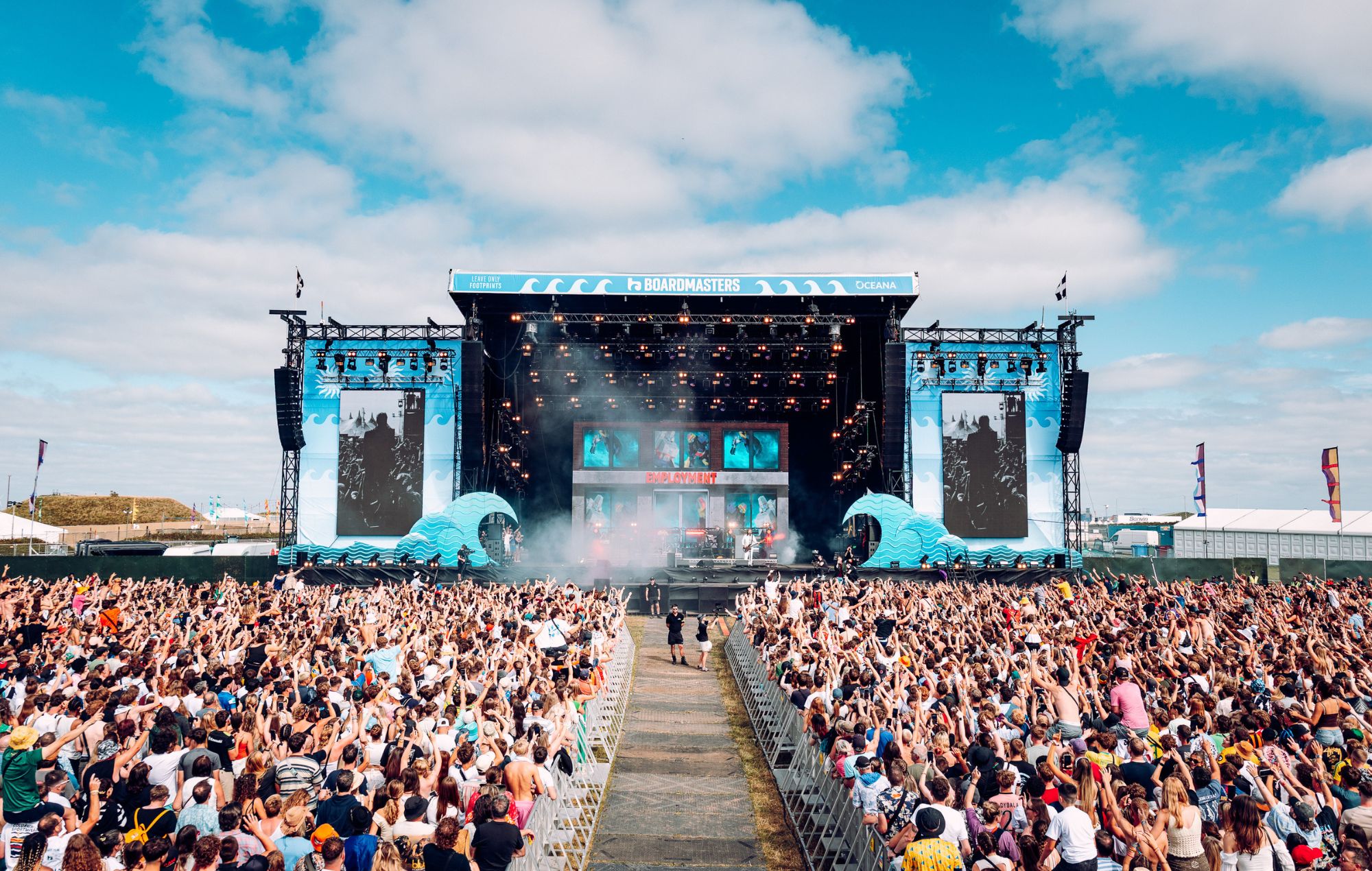 Fatboy Slim, Kasabian, The Kooks, Loyle Carner узначальваюць складаны склад
