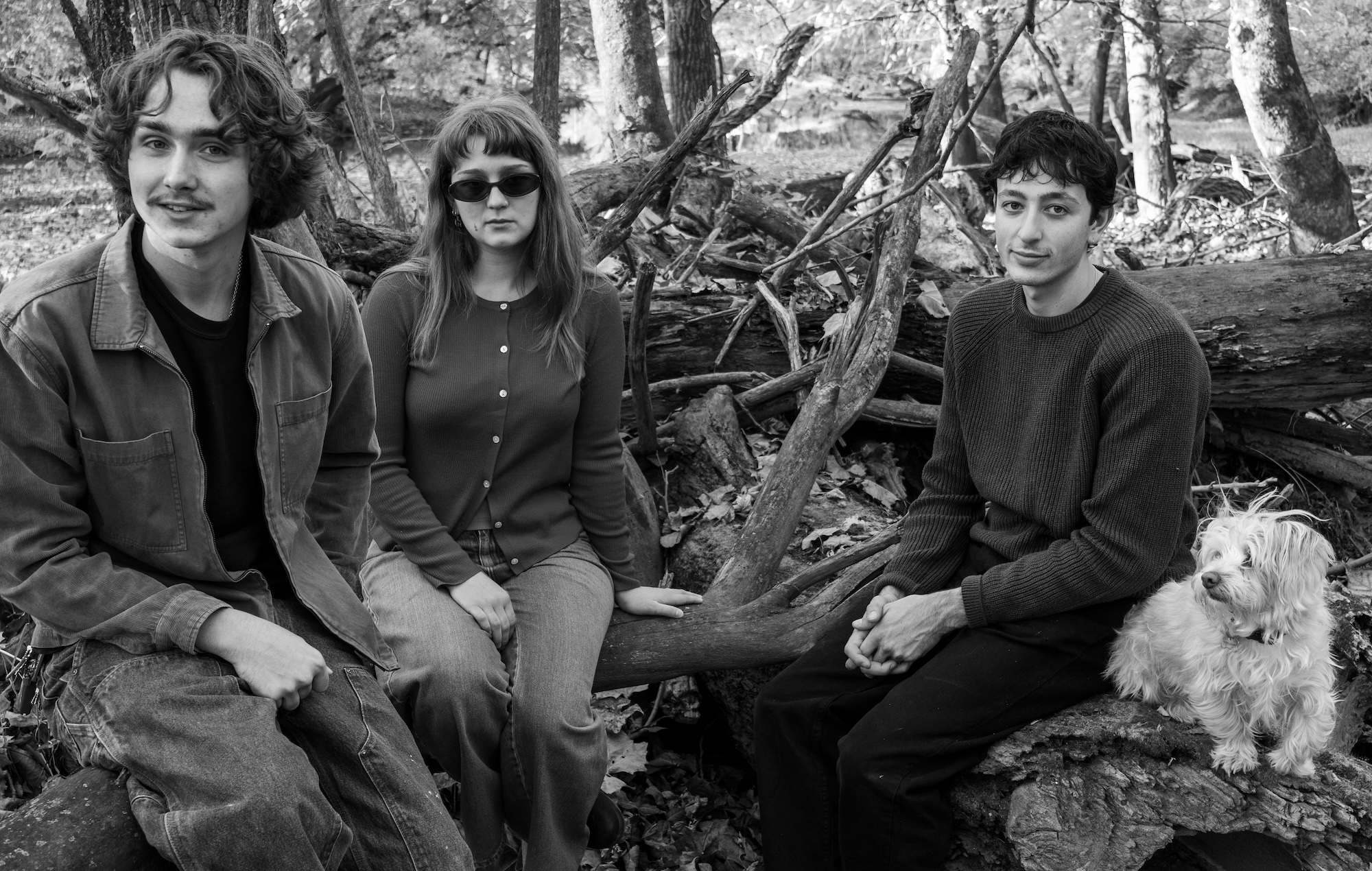 Сямейны гурт з Агаё, які трымае свет індзі ў нагу