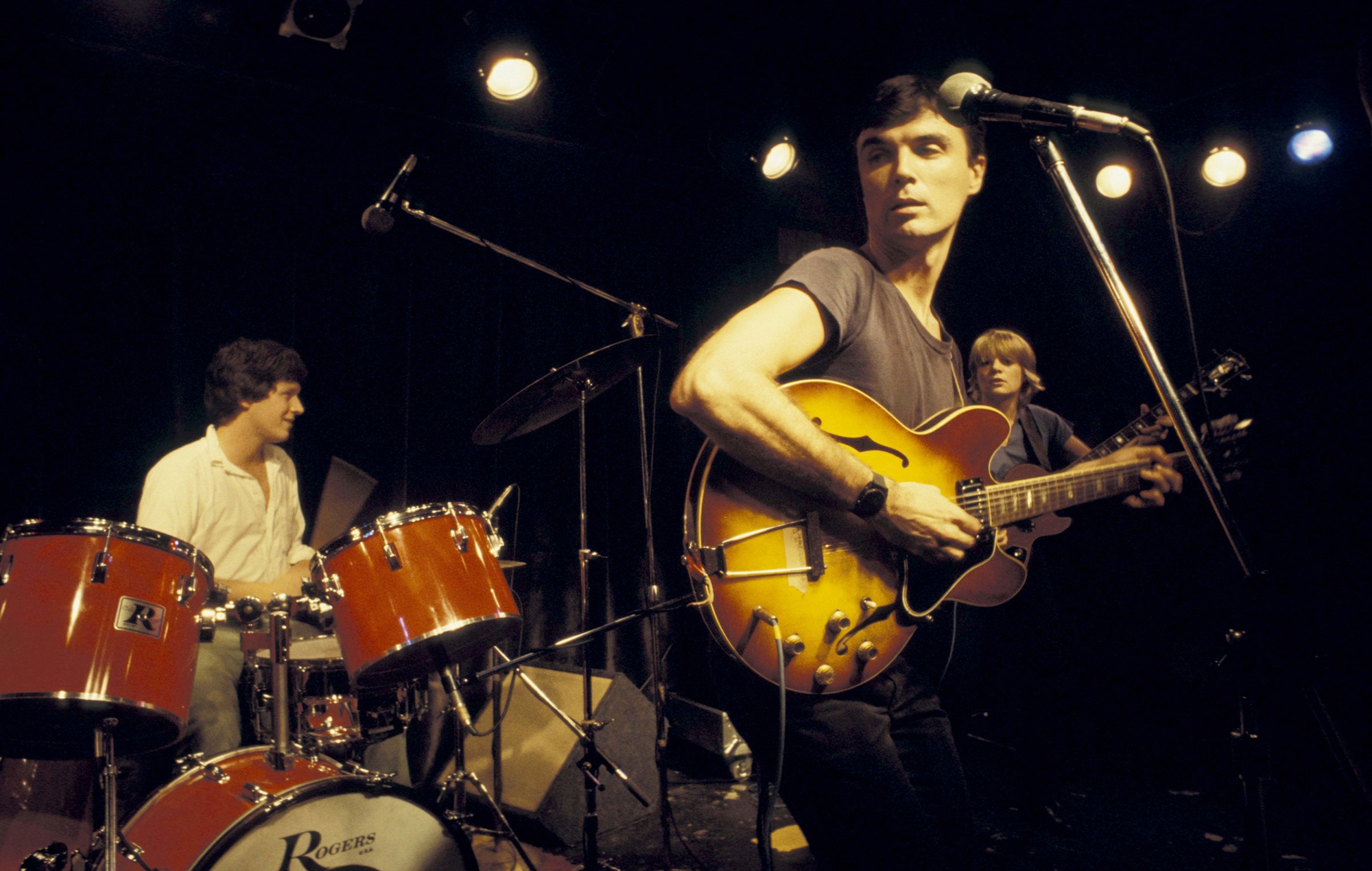 Слухайце дэма-версію класічнага хіта Talking Heads "Psycho Killer" 1975 года.