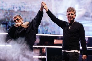 Ноэль Галахер кажа, што Ліам быў “у цудоўнай форме”, калі яны разам глядзелі “Манчэстэр Сіці” з “выпіўкі”