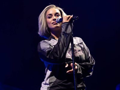 Паслухайце новы пагрозлівы сінгл Джоржы Сміта “Price Of It All”