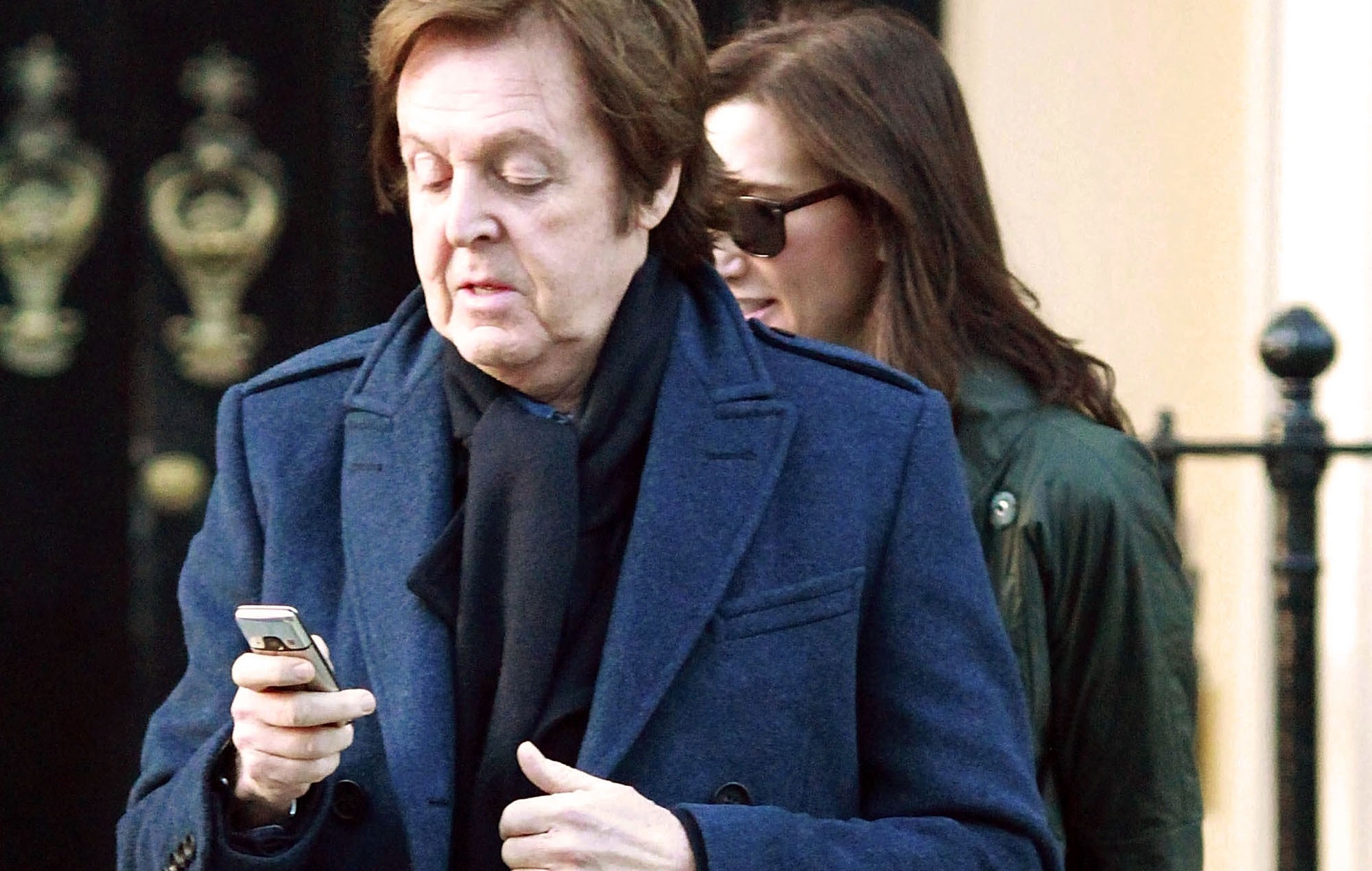 Пола Макартні часова забанілі ў Reddit за размяшчэнне фатаграфій з уласнага канцэрту