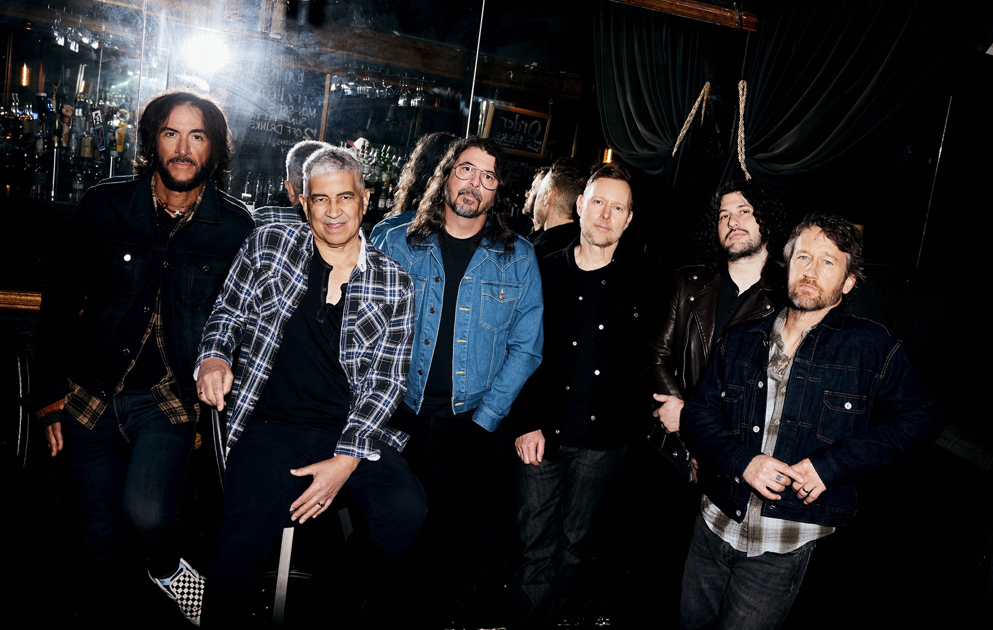 Foo Fighters – агляд «Ваша любімая цацка»: вяртанне да асноваў мускулістых гульняў