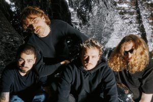 шквал хаосу, параноі і з’едлівага жадання