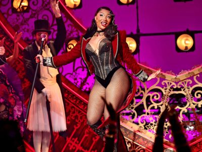Megan Thee Stallion рана пакідае “Мулен Руж” пасля шпіталізацыі і растання