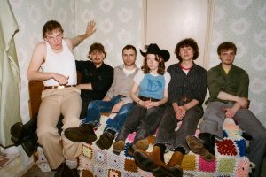 Fat Dog вяртаюцца са свінгам з новым сінглам 80-х “Go Fuck Urself”