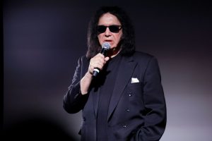 Джын Сіманс анансуе Legends of Rock Expo 2026 з удзельнікамі Black Sabbath, The Police і іншымі
