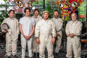 Modest Mouse пра новы альбом “An Eraser and a Maze” і “неверагодна шакавальную” смерць бубнача Джэрэмія Грына