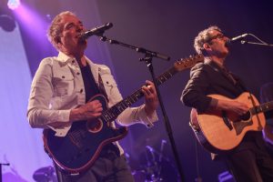 Belle & Sebastian дадаюць масавыя даты ў Вялікабрытаніі і Еўропе ў тур 2026 года з нагоды 30-годдзя “Tigermilk” і “If You’re Feeling Sinister”