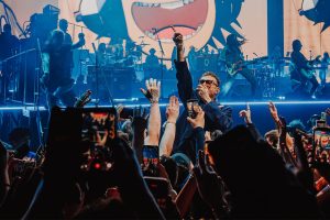 Gorillaz на стадыёне “Тотэнхэм Хотспур”: Джоні Мар, Шон Райдэр, Літл Сімз, Ясін Бей узначальваюць вялікі спіс запрошаных выканаўцаў