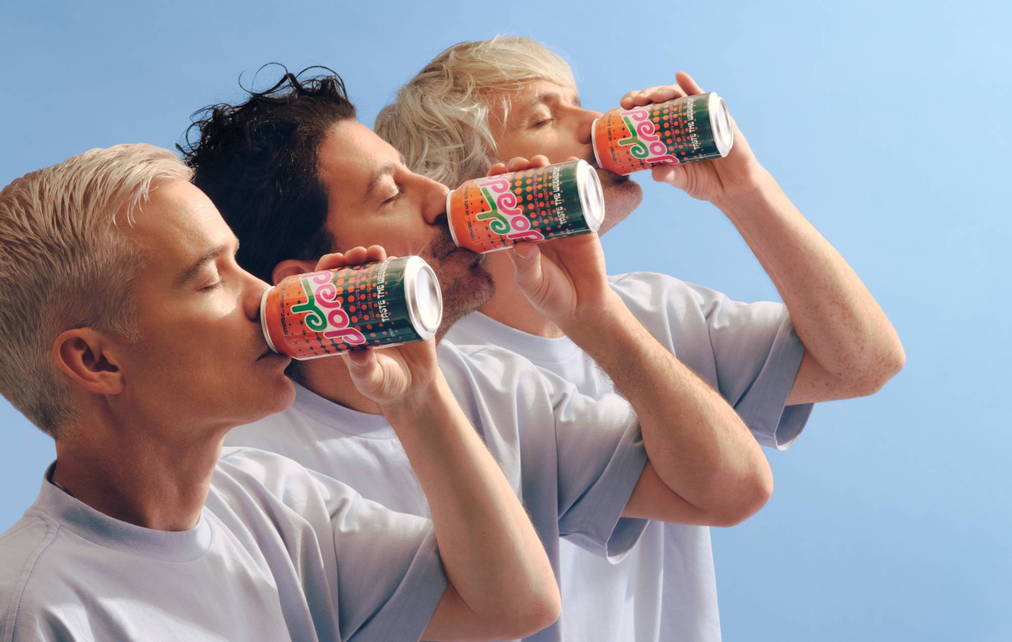 The Avalanches і Jamie xx падзяліліся летнімі песнямі "Every Single Weekend"
