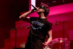 The Strokes адкладаюць выхад новага альбома “Reality Awaits” і анансуюць вялікае нью-ёркскае шоу з Beach House і Fcukers
