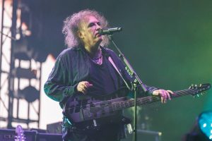 Глядзіце, як The Cure гуляюць “Treasure” і “In Your House” упершыню за больш чым дзесяць гадоў, калі яны змяняюць сэт-ліст для Паўночнага фестывалю 2026