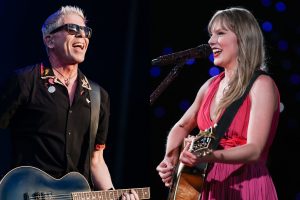 Глядзіце, як The Offspring падштурхоўваюць да “самай вялікай забаўкі на песню Тэйлар Свіфт” на Hellfest