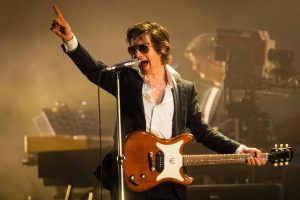 Гэты цвёрды тэхна-рэмікс “505” Arctic Monkeys выклікае буру на танцавальных фестывалях гэтым летам