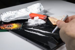 Колькасць смерцяў ад какаіну ў Вялікабрытаніі вышэйшая, чым калі-небудзь з-за таго, што рынак “звышчысціні” затапіў рынак