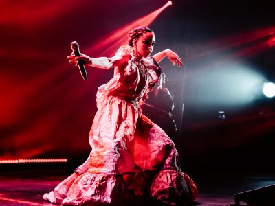 Паглядзіце новы яркі сінгл FKA Twigs з Lil Yachty, “On Your Mind”