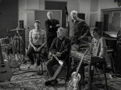 Teenage Fanclub анансуюць новы альбом «Do Not Dare To Dream» атмасферным сінглам «Day In The Sun»