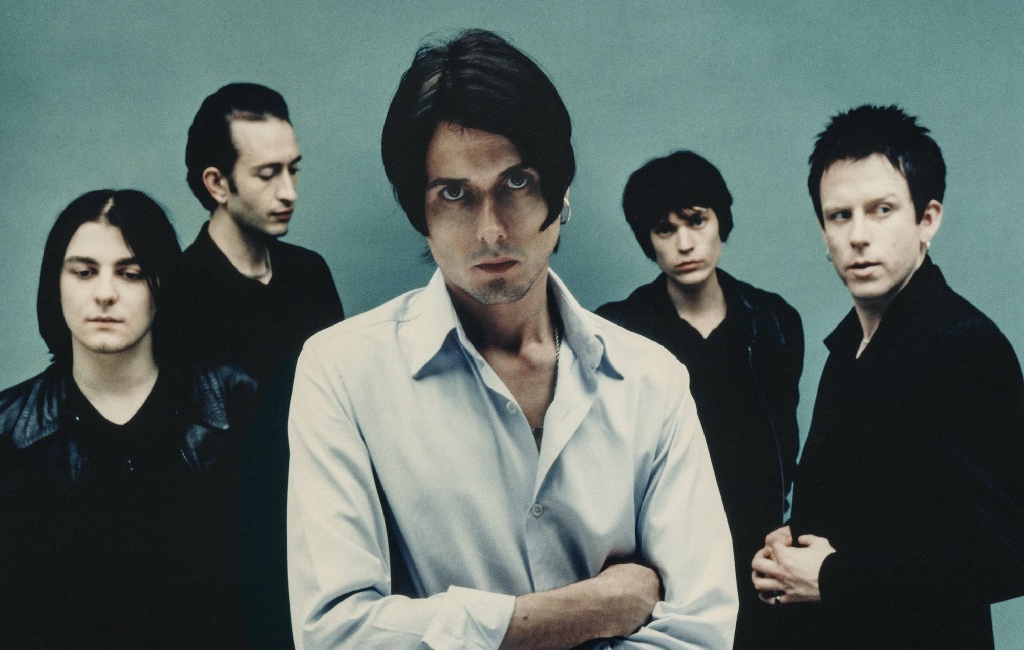 Suede анансуюць перавыданне "Coming Up" да 30-годдзя разам з 12-цалевай калекцыяй сінглаў