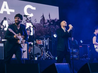 Глядзіце дэбютную гарачую новую песню The Maccabees “Ballad Of So Long” ужывую ў Эдынбургу