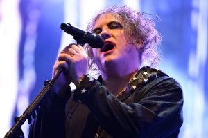 Роберт Сміт з The Cure не чакае шоу Крыса Марціна ў перапынку чэмпіянату свету
