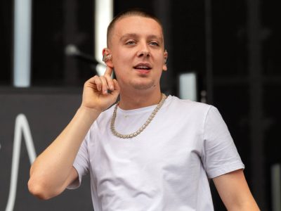 Эйтч анансуе новы дакументальны фільм пра дабрачыннае ўзыходжанне на гару Кіліманджара